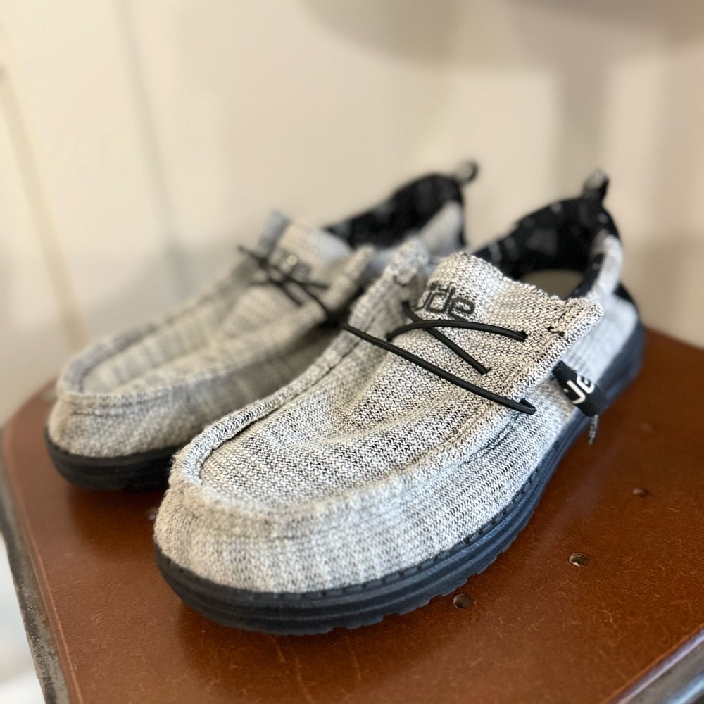 Hey Dude Men's Light Gray Slip-On Loafers